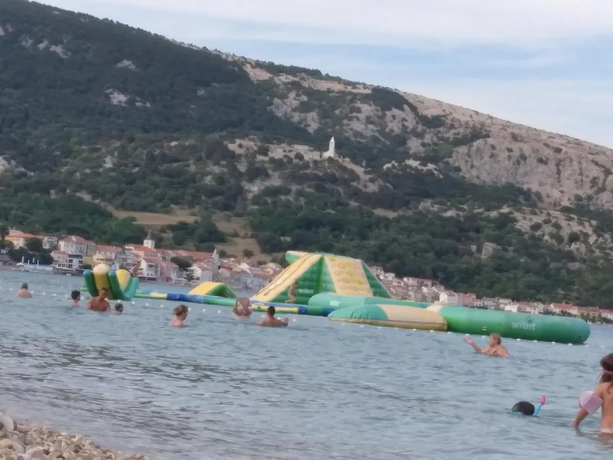 Apartman Apartmani Baska S Pogledom Na More